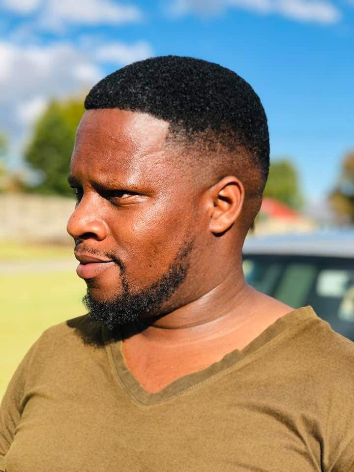 aphiwe mdingi Profile Picture